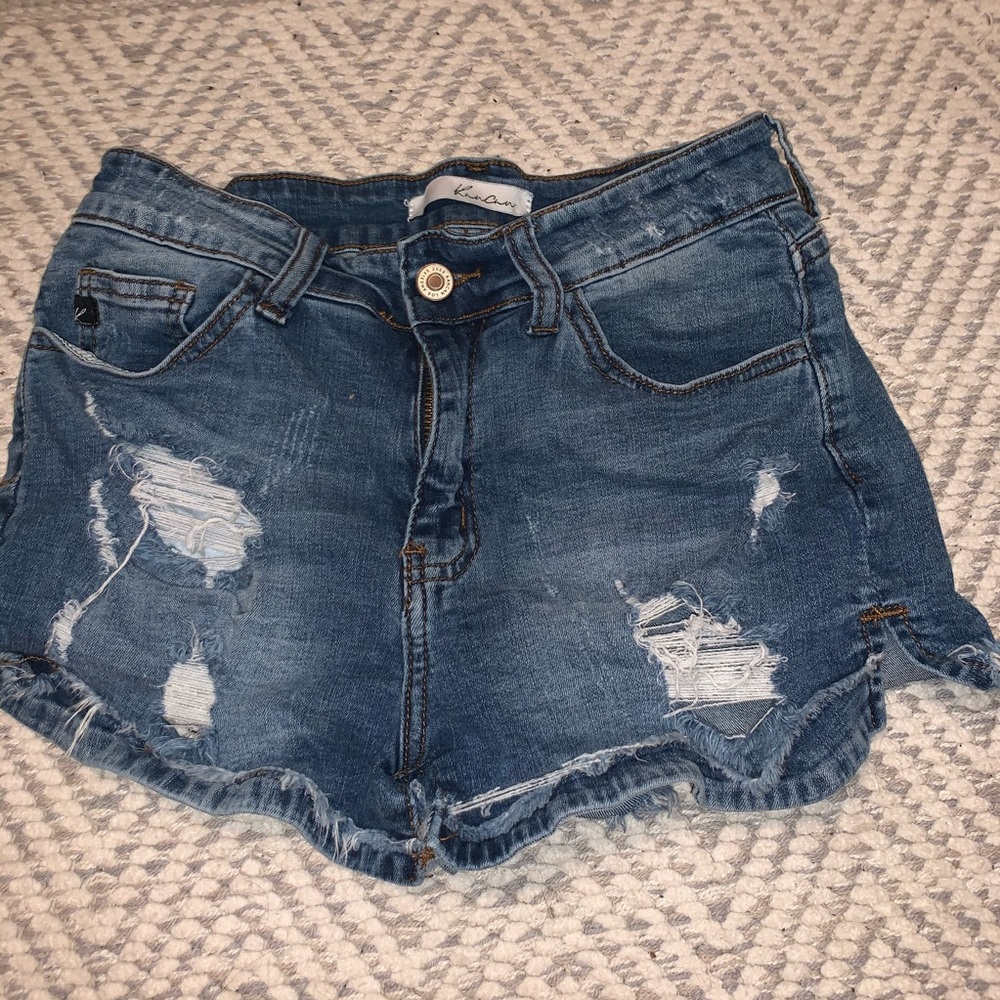 Ripped jean shorts!
